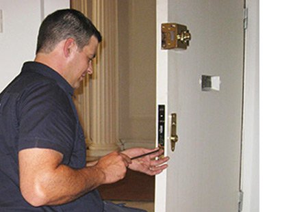 Security Locksmith Services St Petersburg, FL 727-264-5641 Security Locksmith Services St Petersburg, FL 727-264-5641
